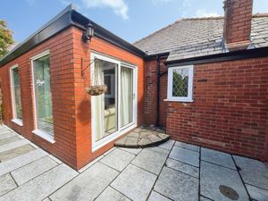 External- click for photo gallery
